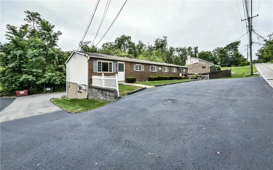 2044 Renton Rd, Pittsburgh, PA 15239 - #3
