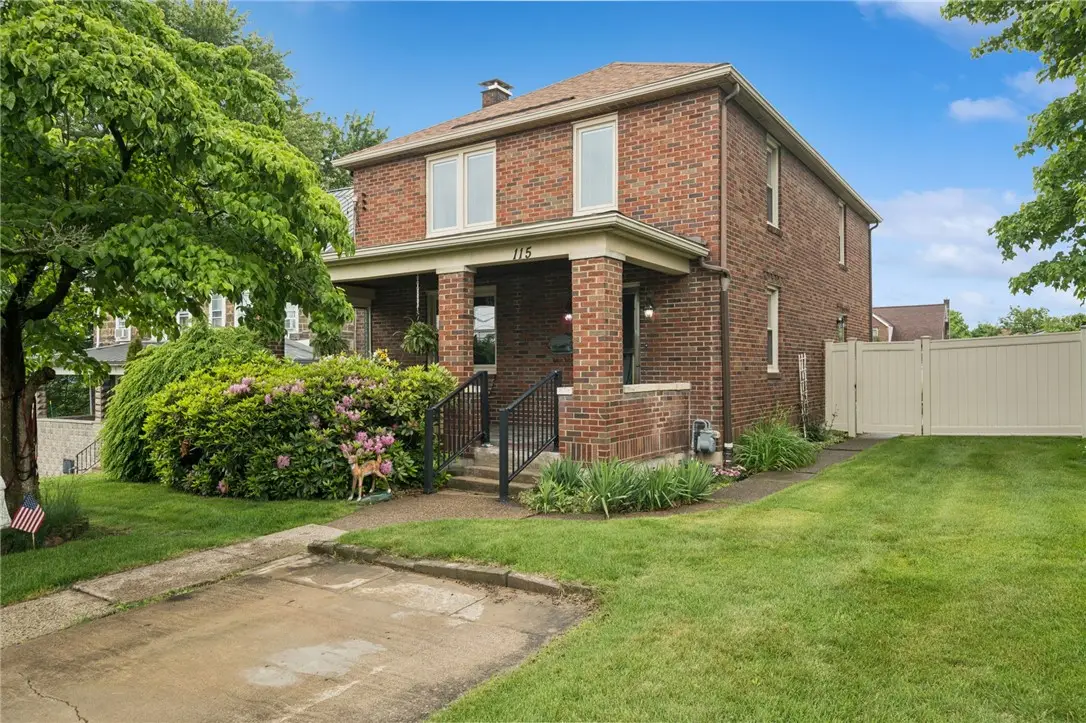 115 Locust St, Jeannette, PA 15644 - #1