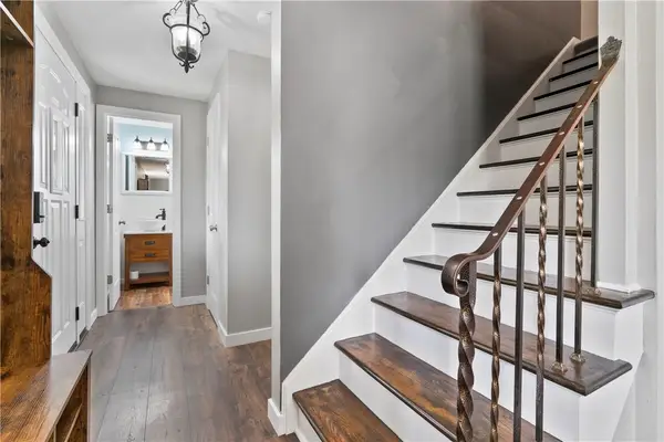 4922 Mcanulty Rd, Pittsburgh, PA 15236