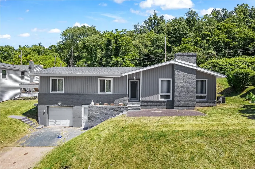 206 Columbia Ave, Pittsburgh, PA 15235 - #1