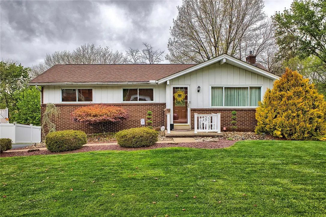 1750 Craig Dr, Irwin, PA 15642 - #1