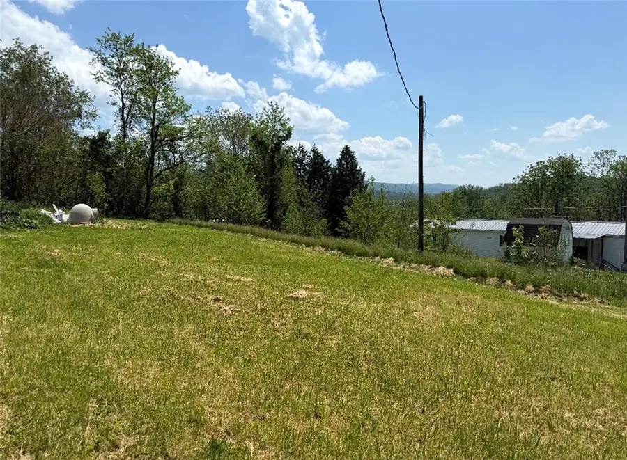 26101 Percy Ln, Lemont Furnace, PA 15456 - #2