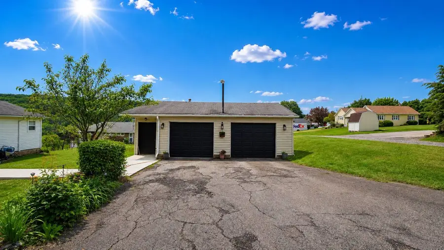 413 Center Street, Hyde Park, PA 15641 - #3