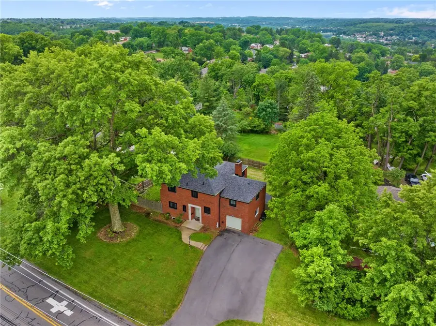 1018 Forsythe Rd, Carnegie, PA 15106 - #3