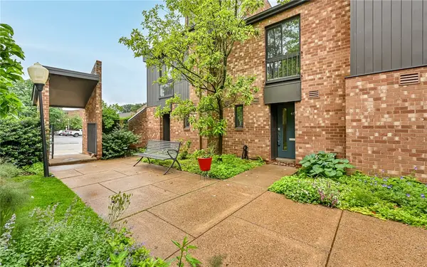 48 Foster Square, Pittsburgh, PA 15212