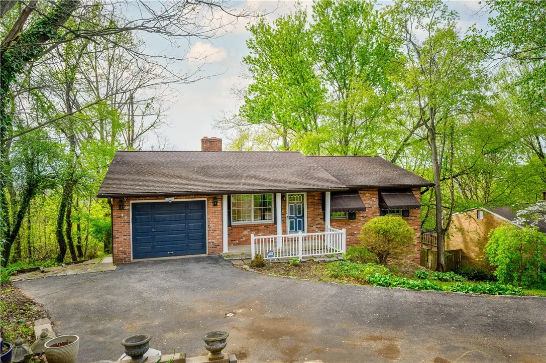 2494 Wigwam Rd, Aliquippa, PA 15001 - #1