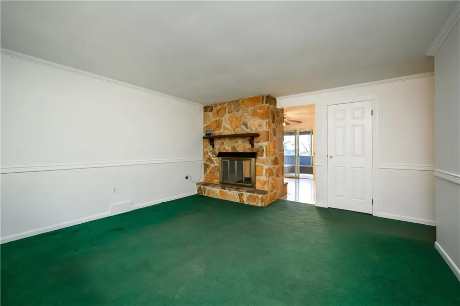 2494 Wigwam Rd, Aliquippa, PA 15001 - #3