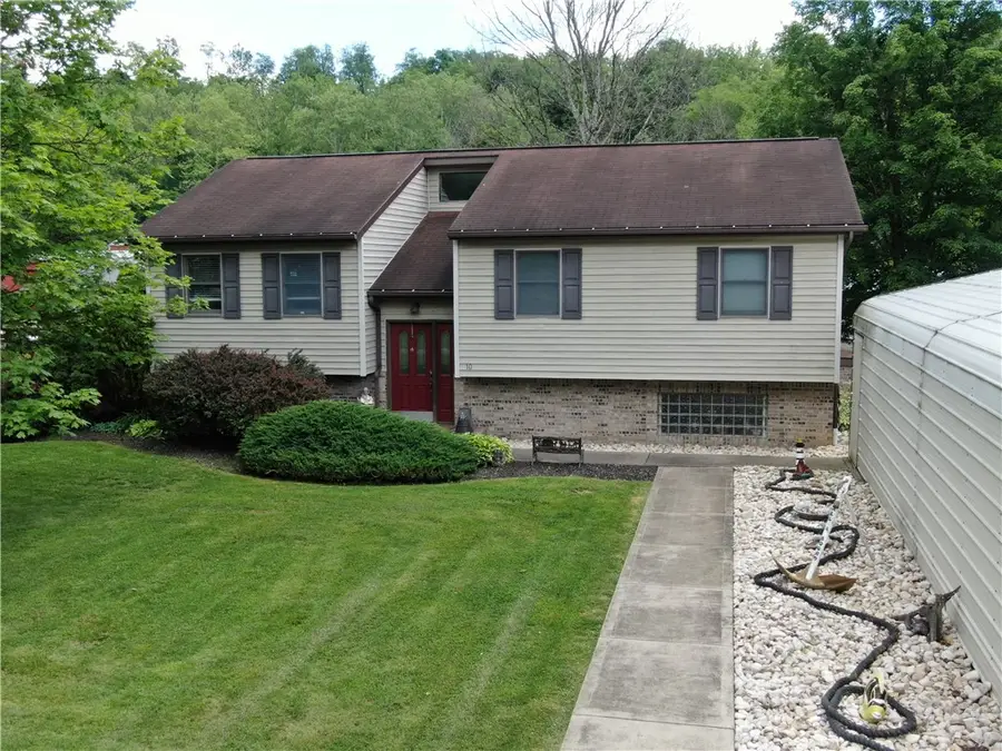 10 Piper Avenue, Clarksville, PA 15322 - #2
