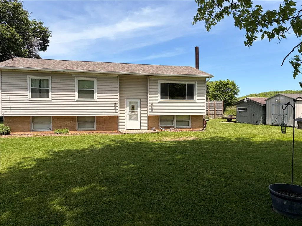 25 Byers Rd, Burnside, PA 15721 - #1