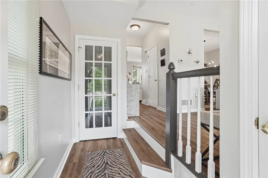 4020 Alden Dr, Pittsburgh, PA 15220 - #2
