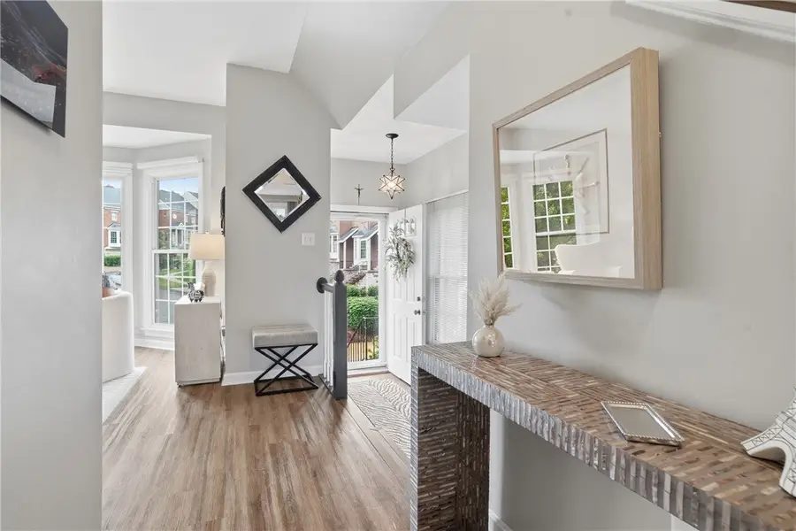 4020 Alden Dr, Pittsburgh, PA 15220 - #3