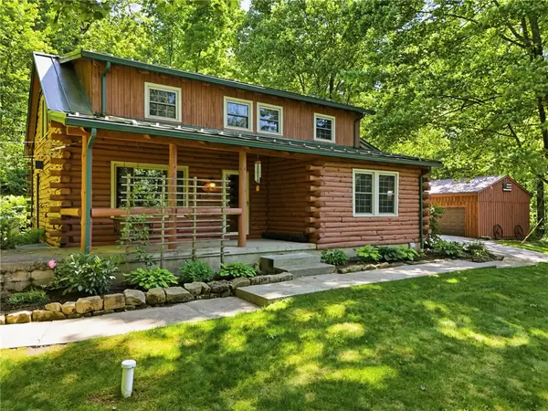 194 Foster Rd, Beaver Falls, PA 15010