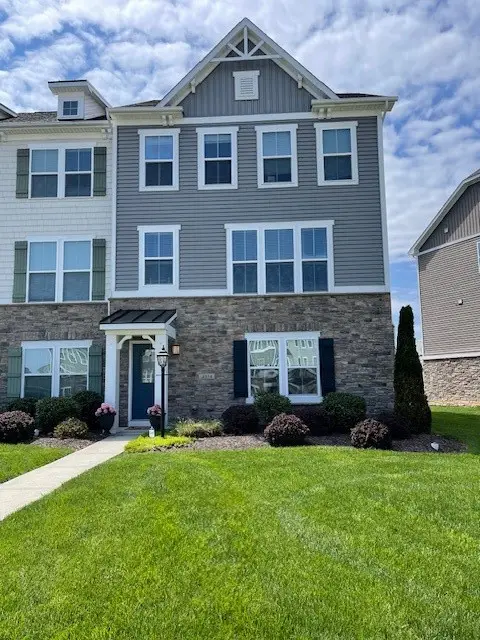 4054 Overview Drive, Canonsburg, PA 15317