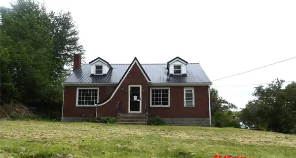 1146 Franklin Rd, Jackson Center, PA 16133