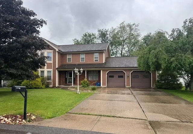 5006 Julia Ln, Kennedy, PA 15136 - #1