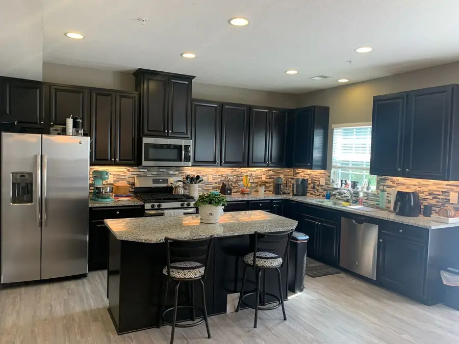 2405 Pointe View Dr., Mars, PA 16046 - #2
