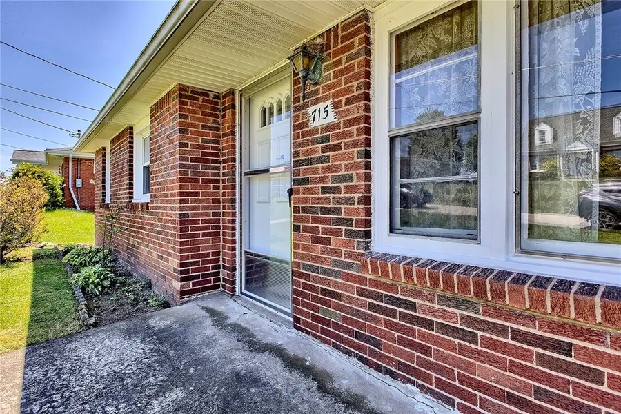 715 Parkview Terrace, Mount Pleasant, PA 15666 - #3