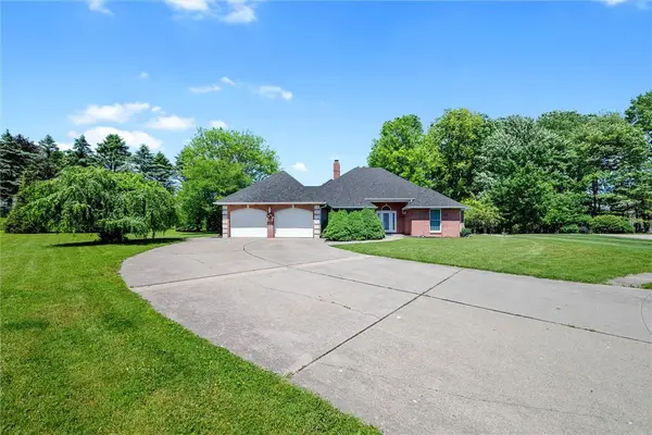 111 Saddle Brook Cir, Butler, PA 16001