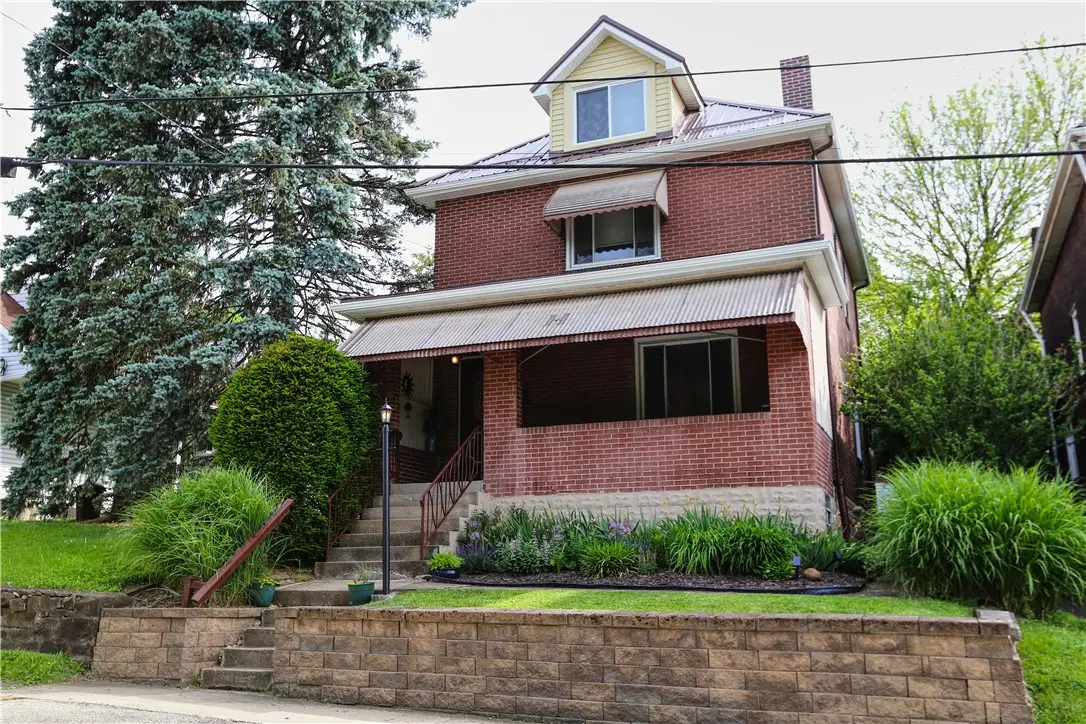 126 Overland Ave, Duquesne, PA 15110 - #1