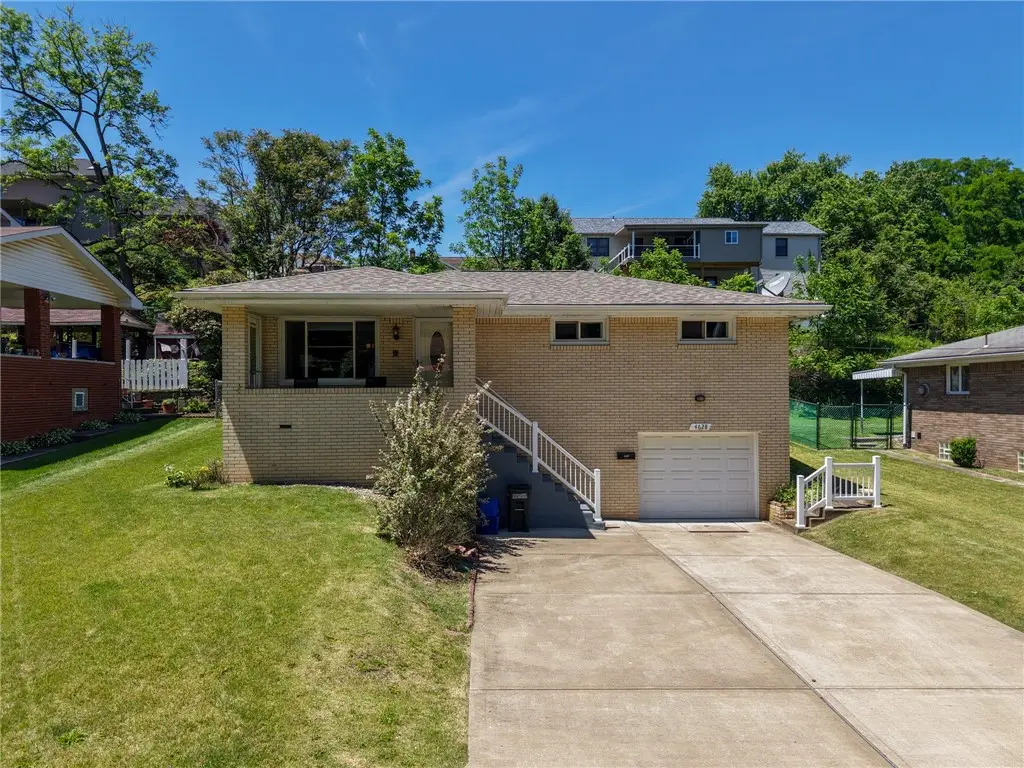 4628 Bowes Ave, West Mifflin, PA 15122 - #1
