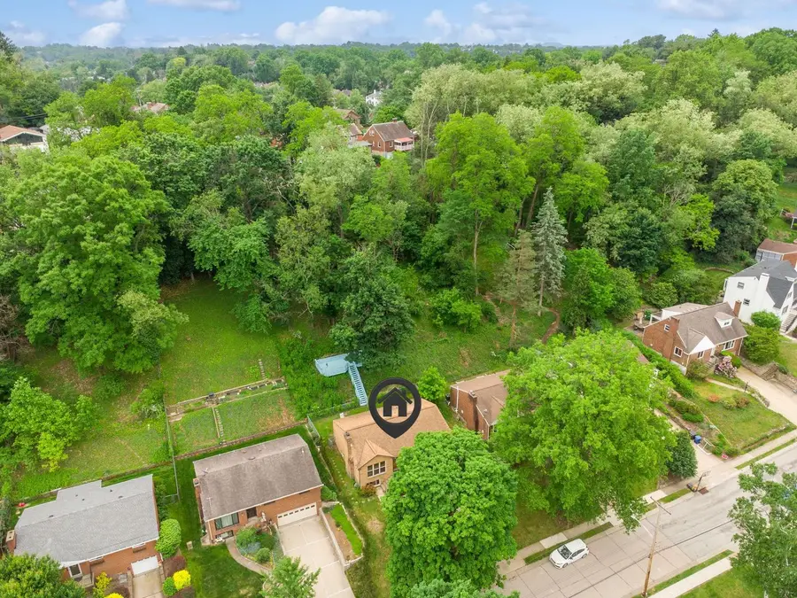 270 Roycroft Avenue, Pittsburgh, PA 15234 - #2