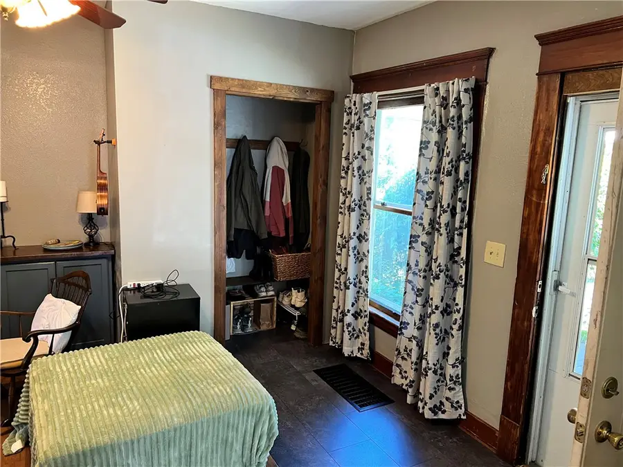 7 Short St, Greenville, PA 16125 - #3