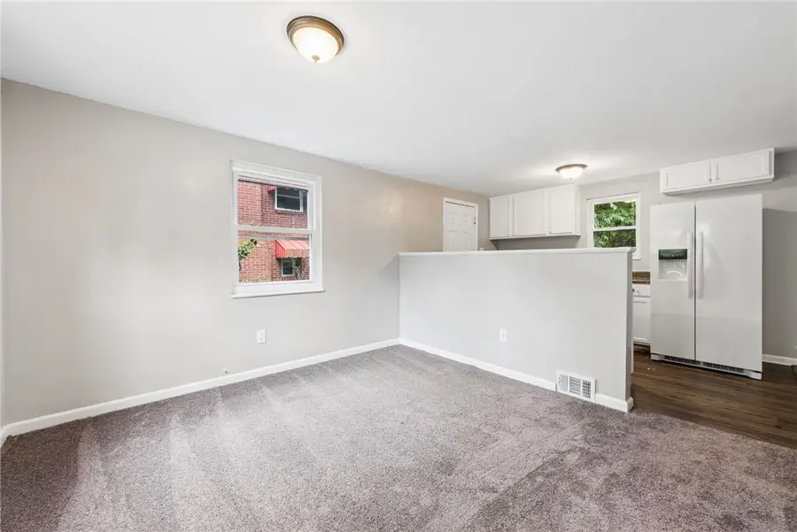 9226 Valley Street, Pittsburgh, PA 15235 - #3