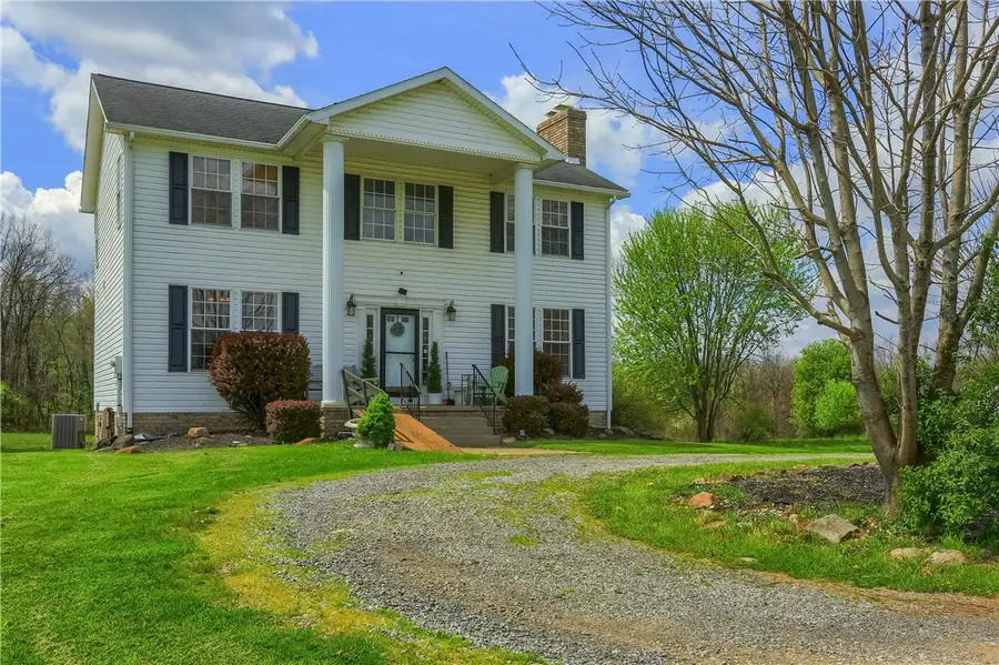 635 Cameron Rd, New Castle, PA 16101 - #2