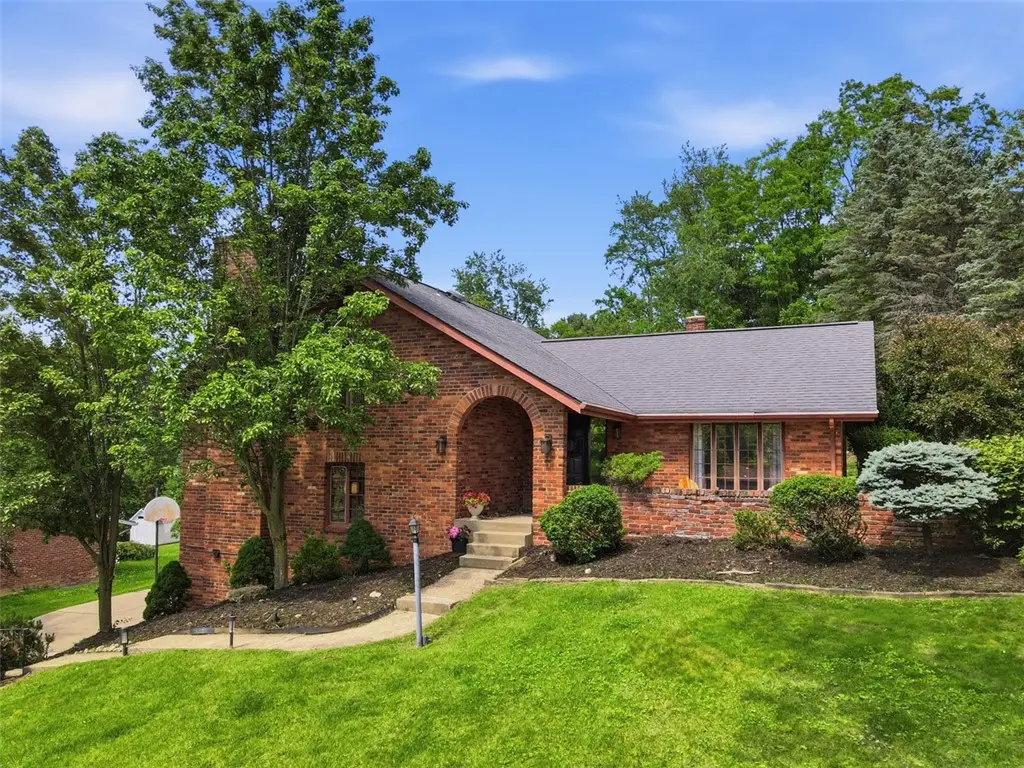 2483 Southvue Drive, Pittsburgh, PA 15241 - #1