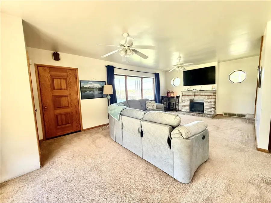 320 N Cascade St, New Castle, PA 16101 - #3