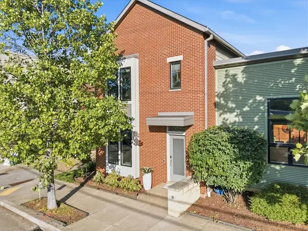 4606 Hatfield St, Pittsburgh, PA 15201
