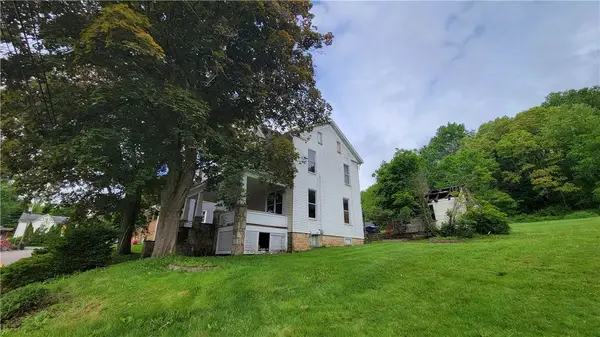 658 Listie Road, Listie, PA 15549