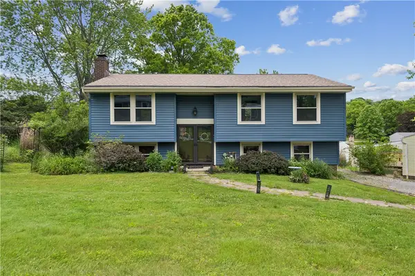 3 Deer Park Drive, Cheswick, PA 15024