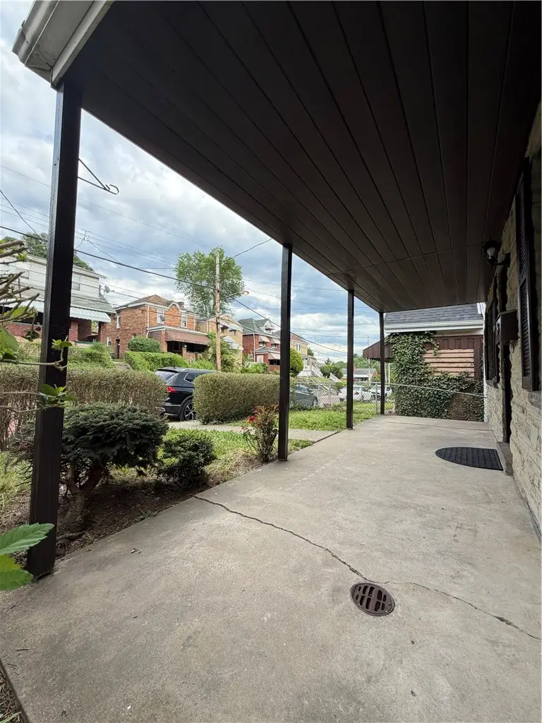 2064 Dartmore St, Pittsburgh, PA 15210 - #2