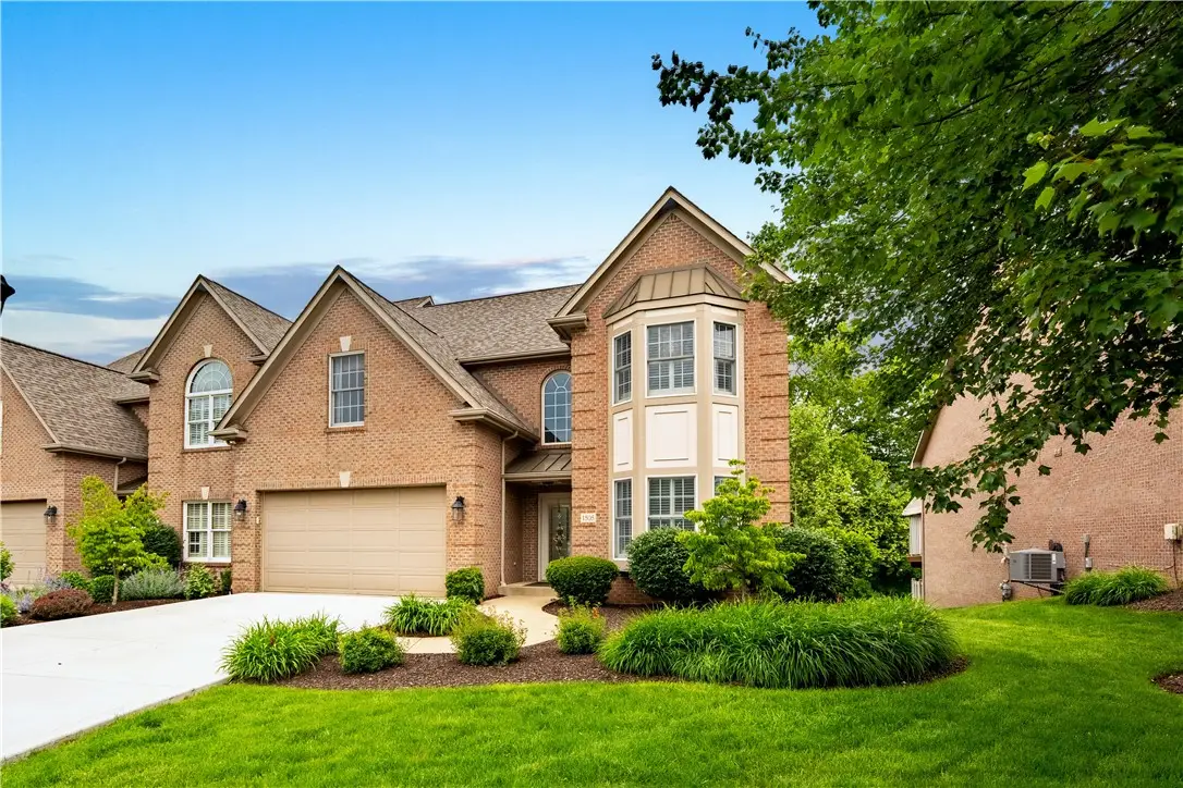 1505 Staunton Drive, Coraopolis, PA 15108 - #1