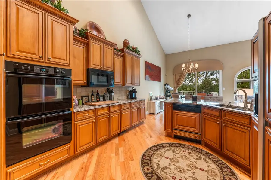 1505 Staunton Drive, Coraopolis, PA 15108 - #3