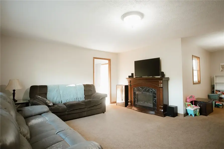 1425 Old State Rd, New Castle, PA 16101 - #3