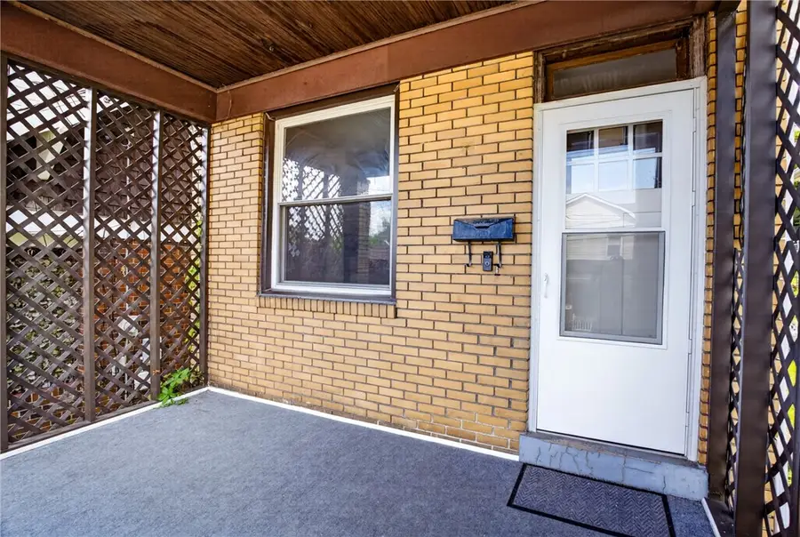 2831 Louisiana Ave, Pittsburgh, PA 15216 - #3