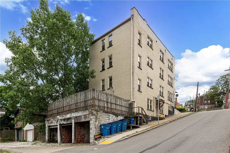 1258 Illinois Ave, Pittsburgh, PA 15216 - #3
