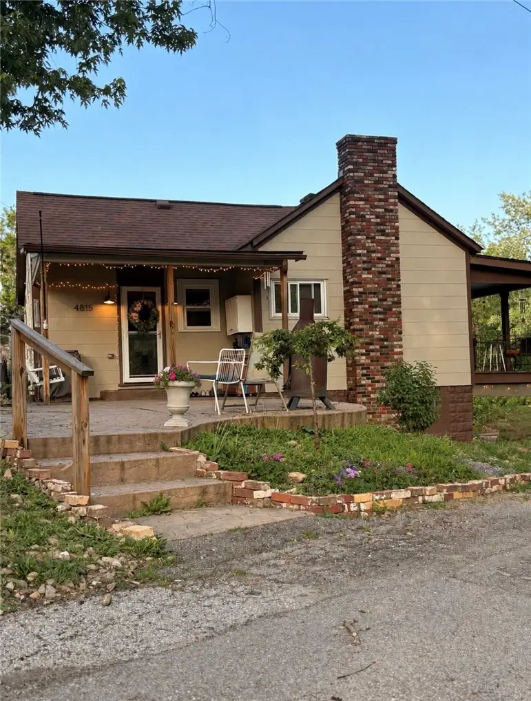 4815 Main St, Sturgeon, PA 15057 - #3