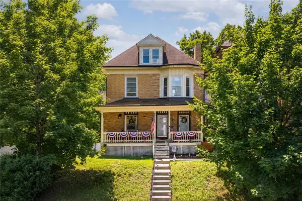 5624 Woodmont St, Pittsburgh, PA 15217