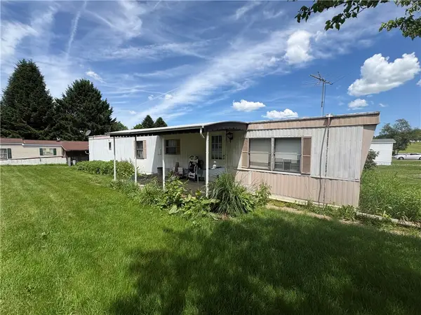 210 Jill Dr #60, Butler, PA 16001