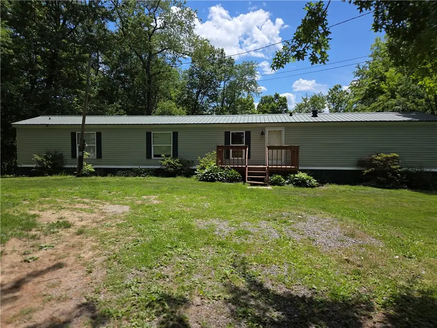 132 Maplehurst Dr, Aliquippa, PA 15001 - #2