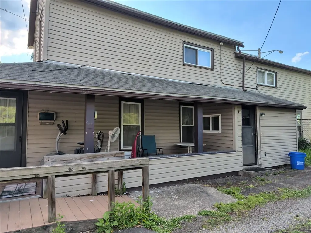 504 Cherry St, Titusville, PA 16354 - #1