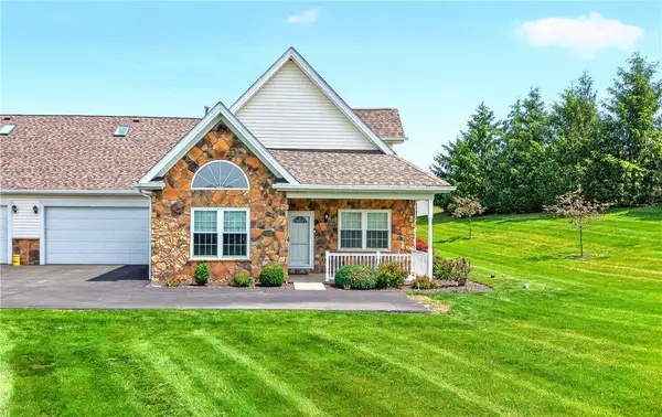 320 Saddlebrook Rd, Gibsonia, PA 15044