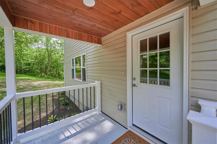 162 Foxwood Rd, Coraopolis, PA 15108 - #3