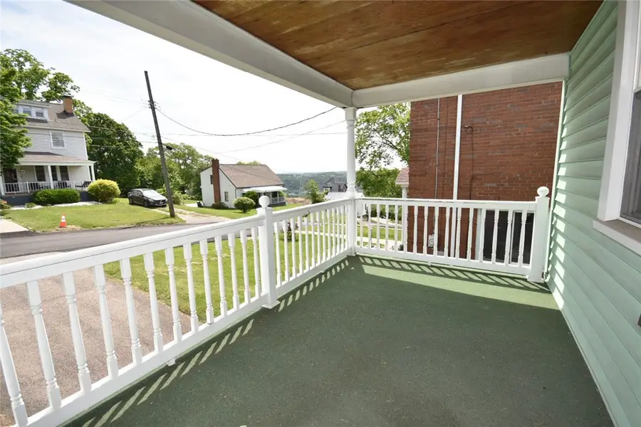 6916 Monroe Ave, West Mifflin, PA 15122 - #2