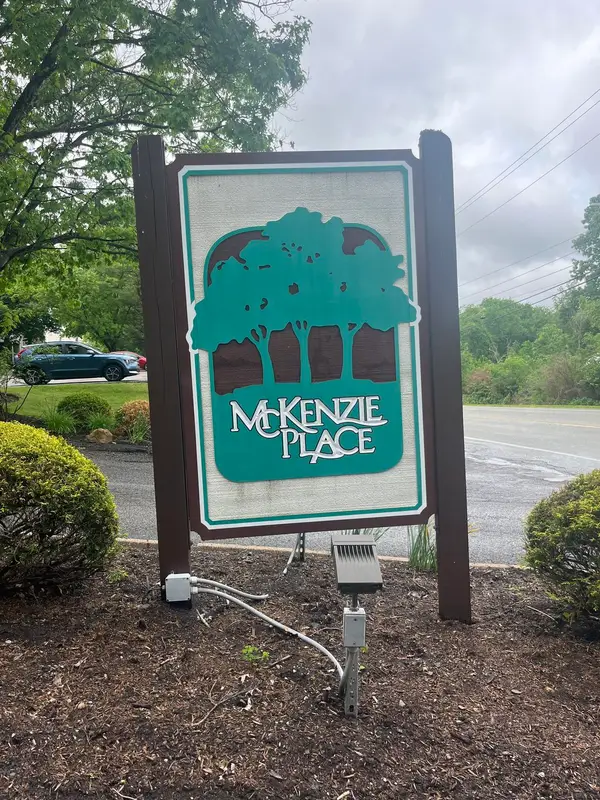 1306 Kenzie Drive, Robinson, PA 15205