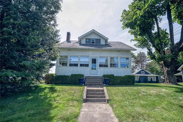 326 Virginia Ave, Ellwood City, PA 16117