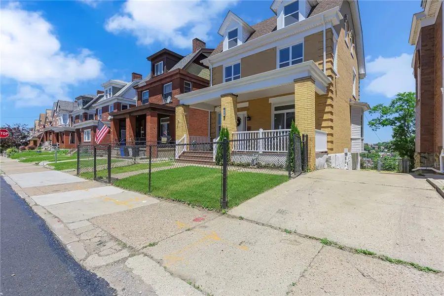 319 Suncrest St, Pittsburgh, PA 15210 - #2